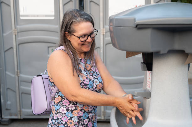 Best Porta potty rental for outdoor events  in Fort Pierce South, FL